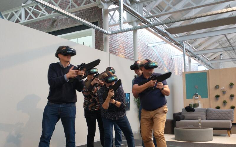 VR1